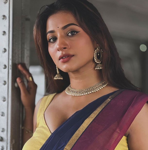 female Call Girls in Bilaspur